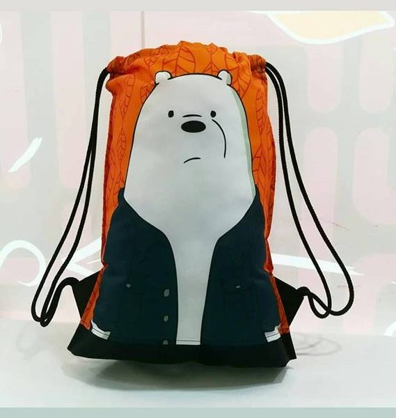 Tula Polar y Escandalosos Fondo naranja
