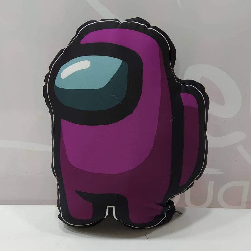 Cojin Forma Among Us Morado